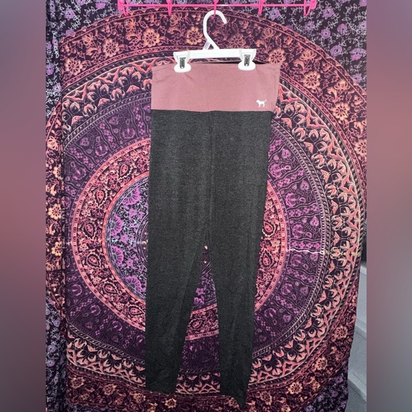 PINKVictoria's Secret Leggings - Picture 1 of 5